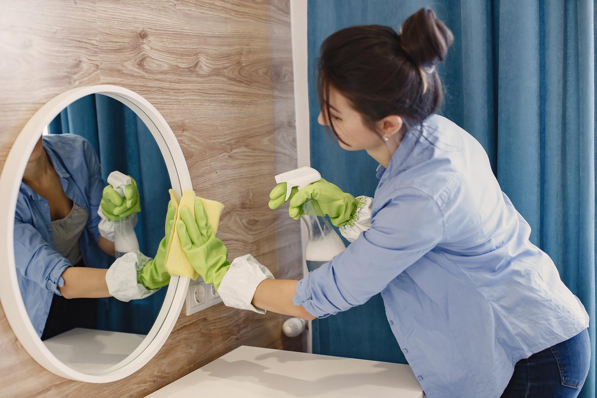 You are currently viewing How to Keep Your Garden Clean and Thriving Year-Round